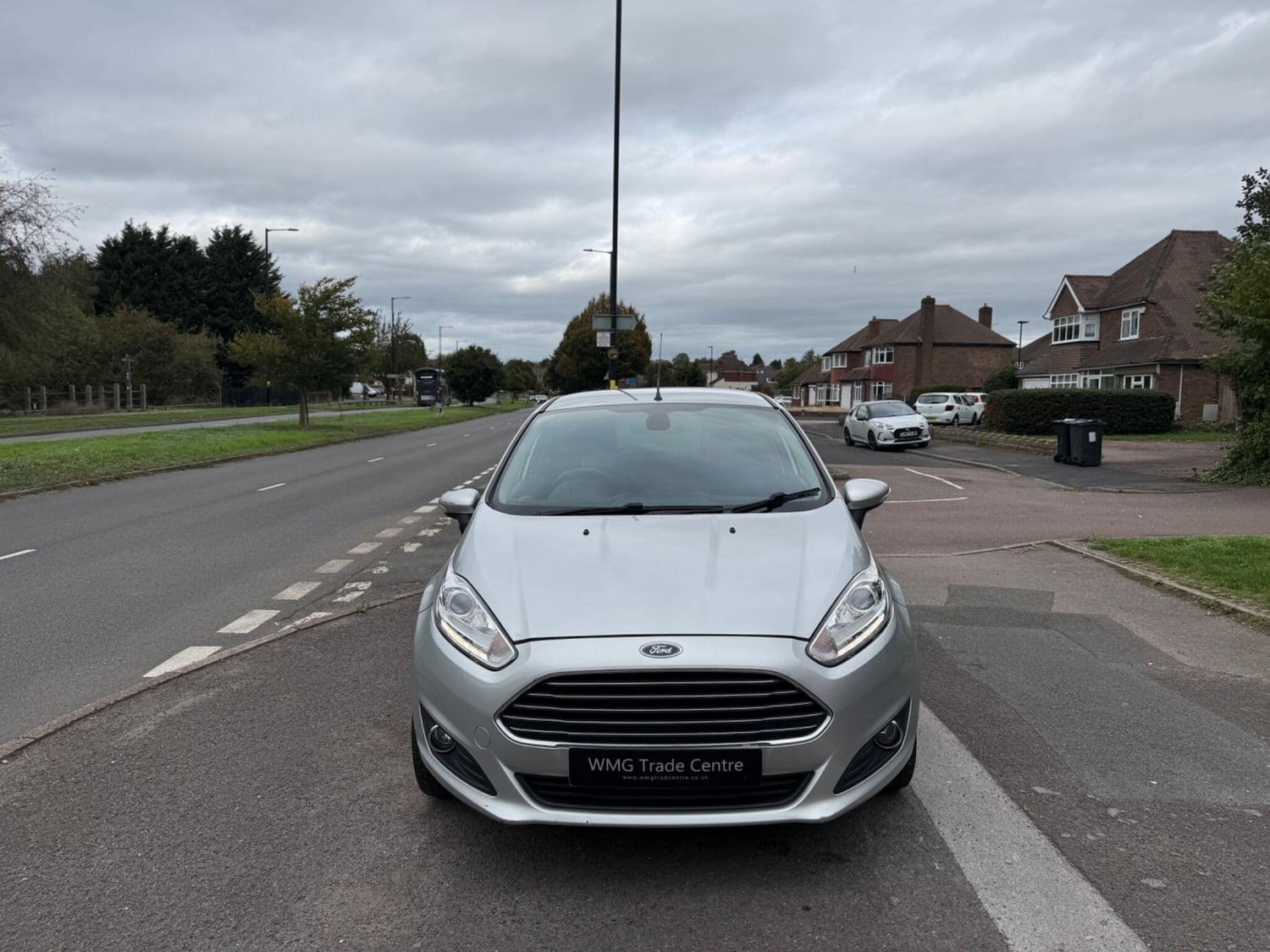 [ berth ]Ford Fiesta