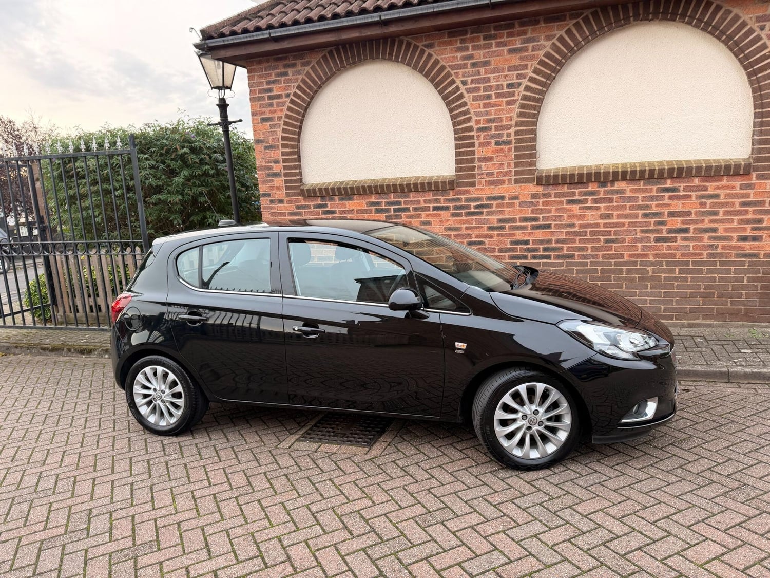 [ berth ]Vauxhall Corsa