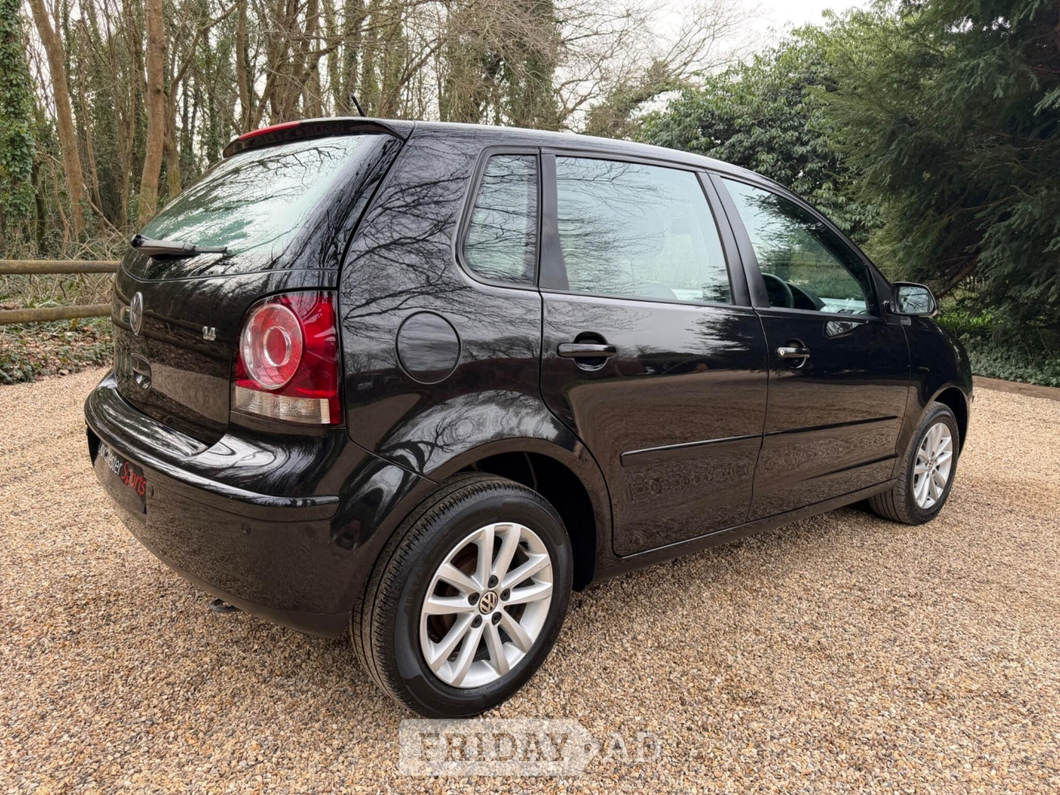 Volkswagen Polo 2007 - Cars