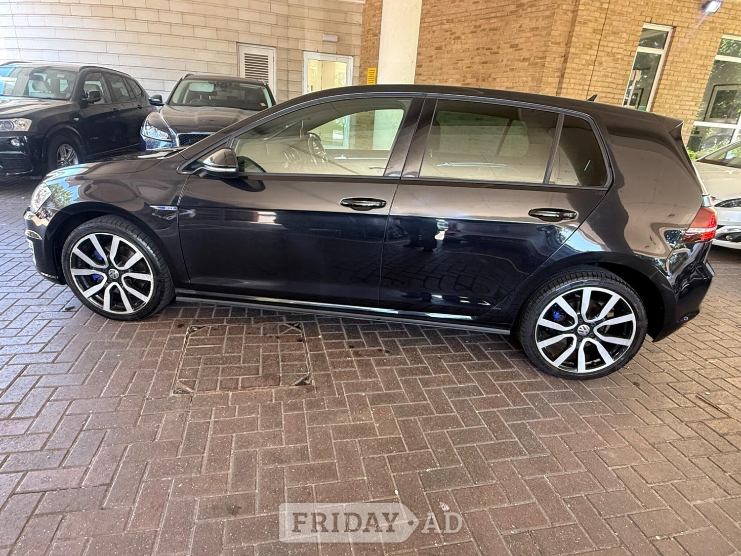 Volkswagen Golf 2016 - Cars