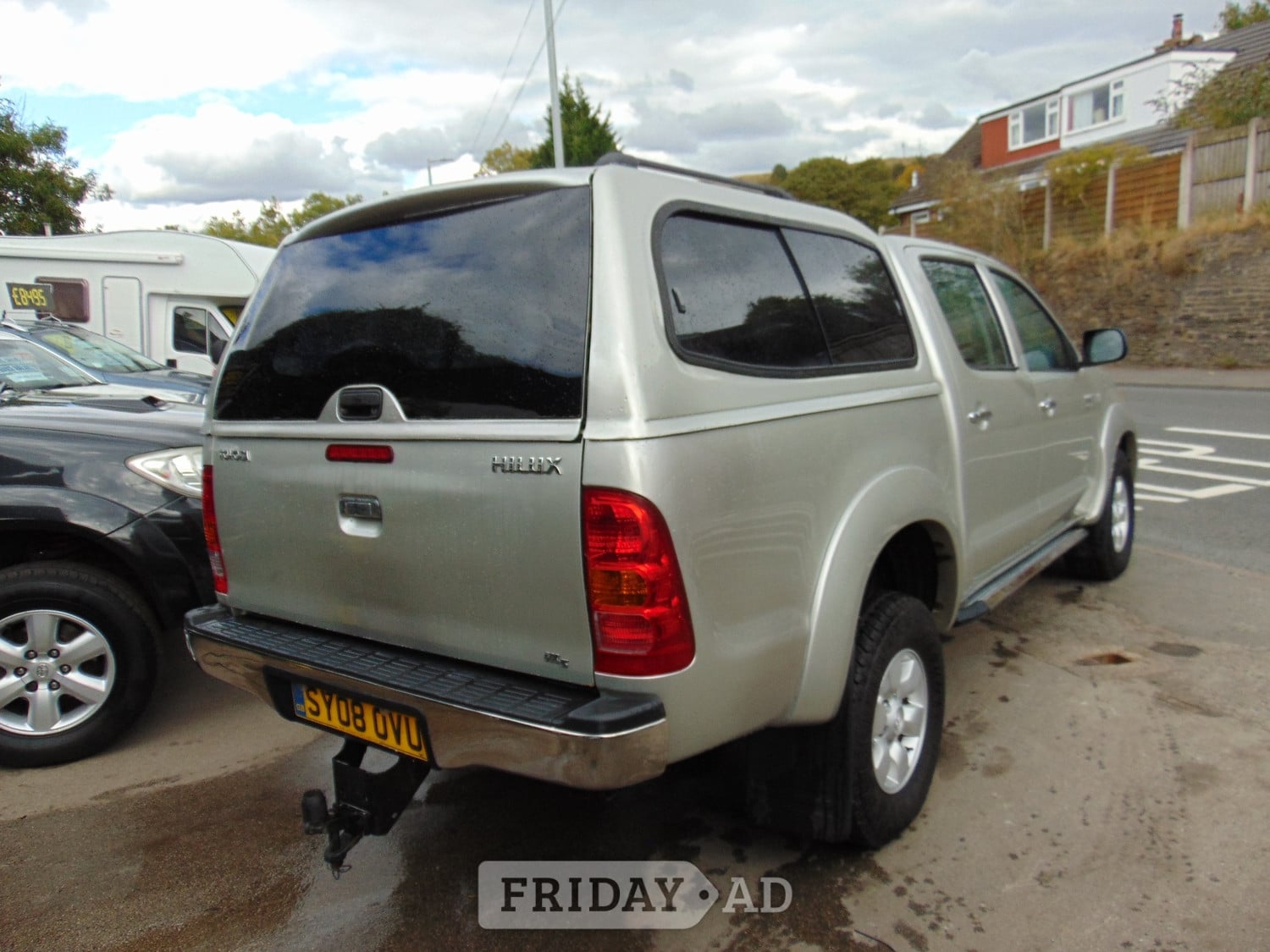 Toyota Hilux 2008 - Cars in Keighley