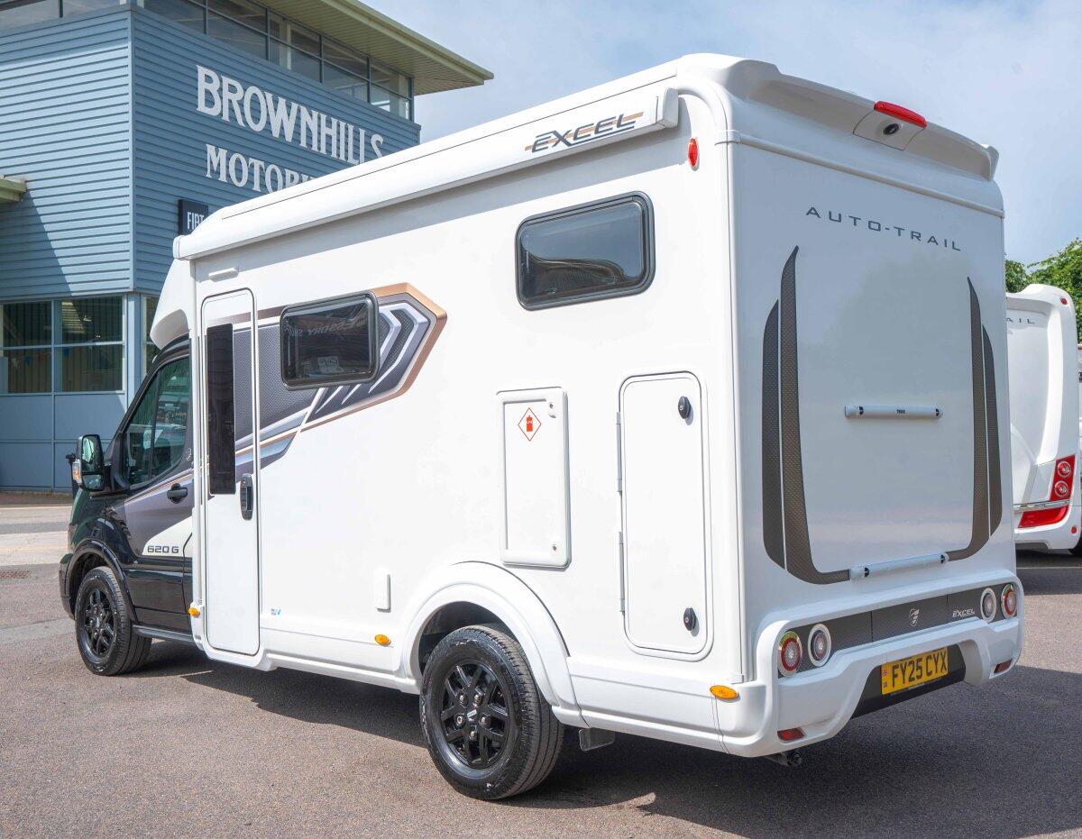 [3 berth ]Auto-Trail Excel 620
