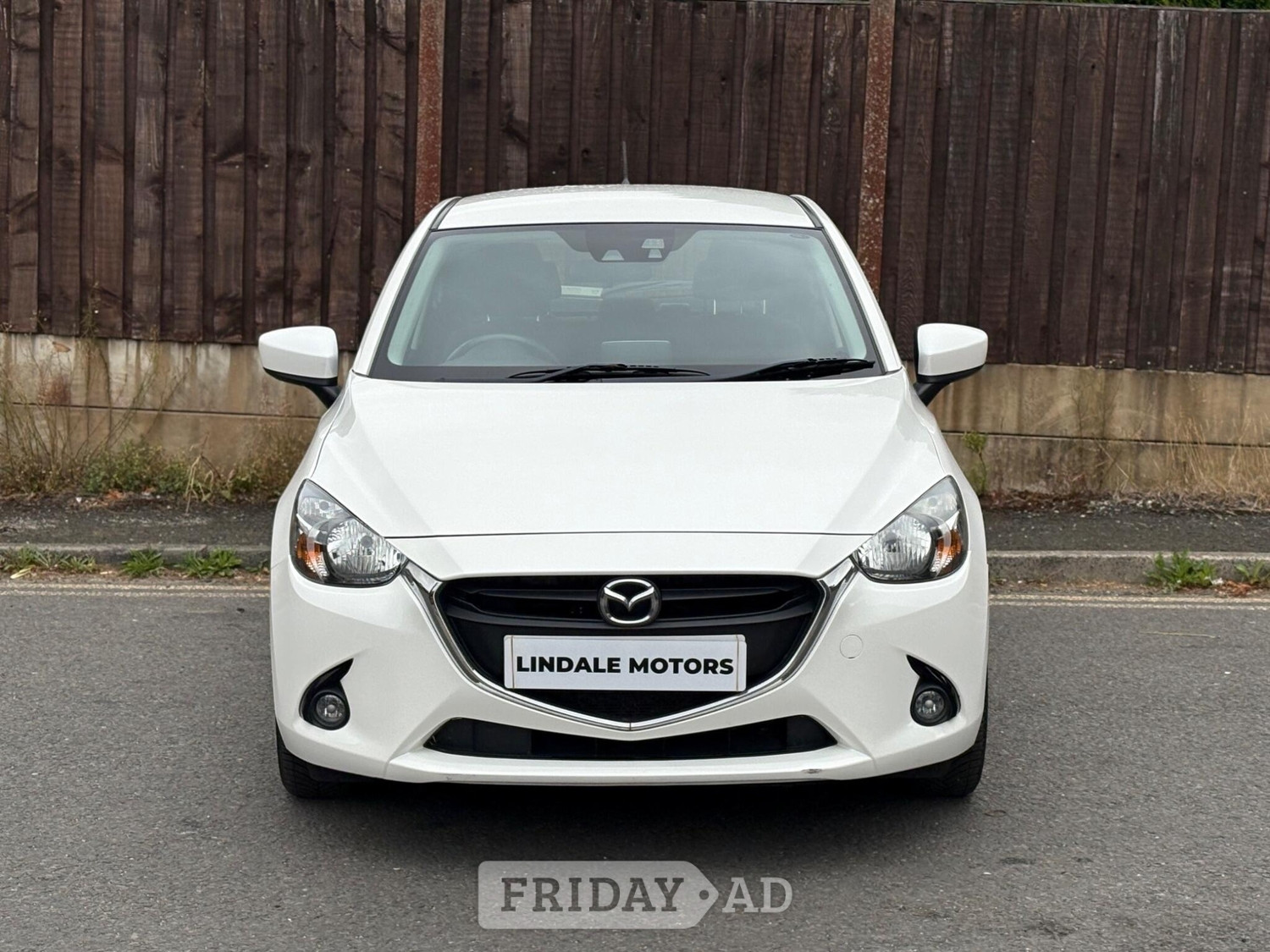 Mazda Mazda2 Oldham