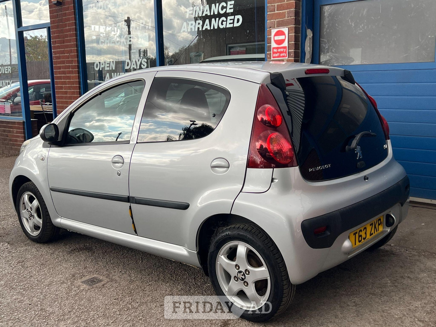 Peugeot 107 2013 - Cars in Heanor