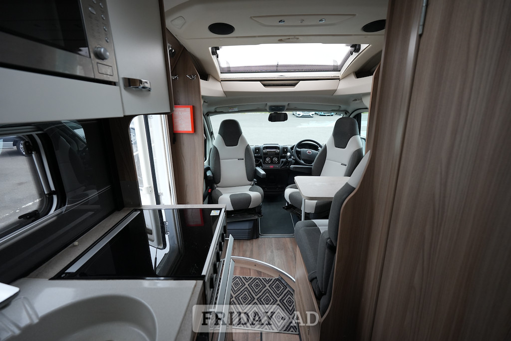 [2 berth ]Swift Rio 325