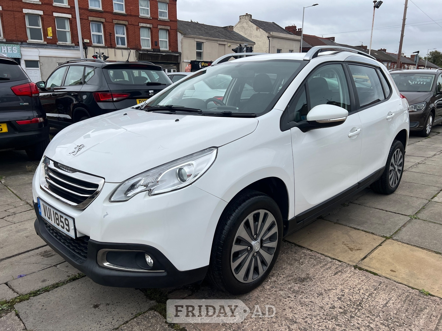 [ berth ]Peugeot 2008