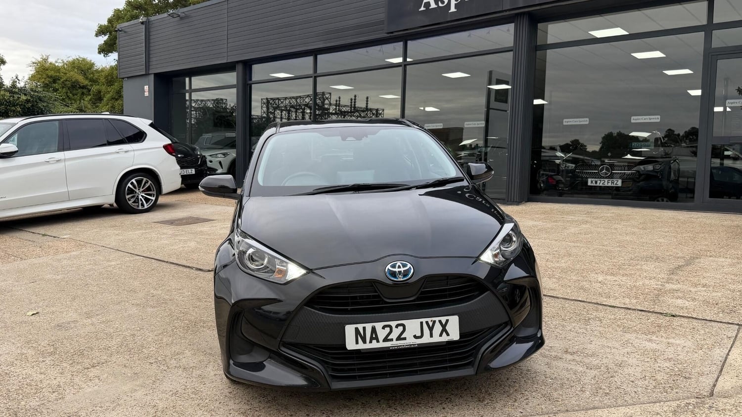 Toyota Yaris 2022 - Cars