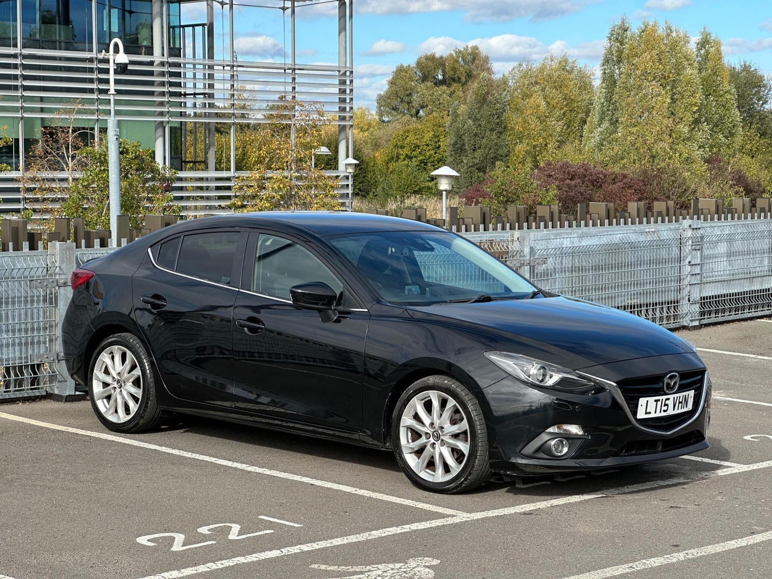Mazda 3 2015 - Cars