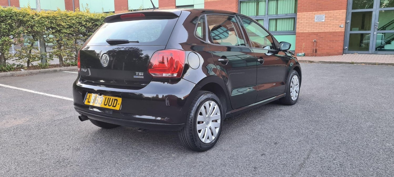 Volkswagen Polo 2014 - Cars