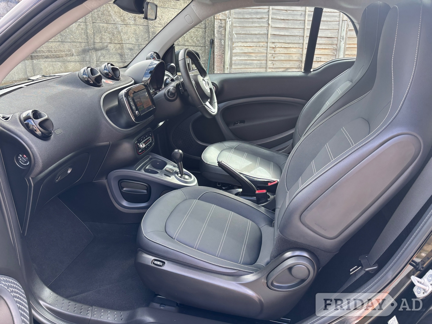 Smart ForTwo 2017 - Cars in Hillingdon