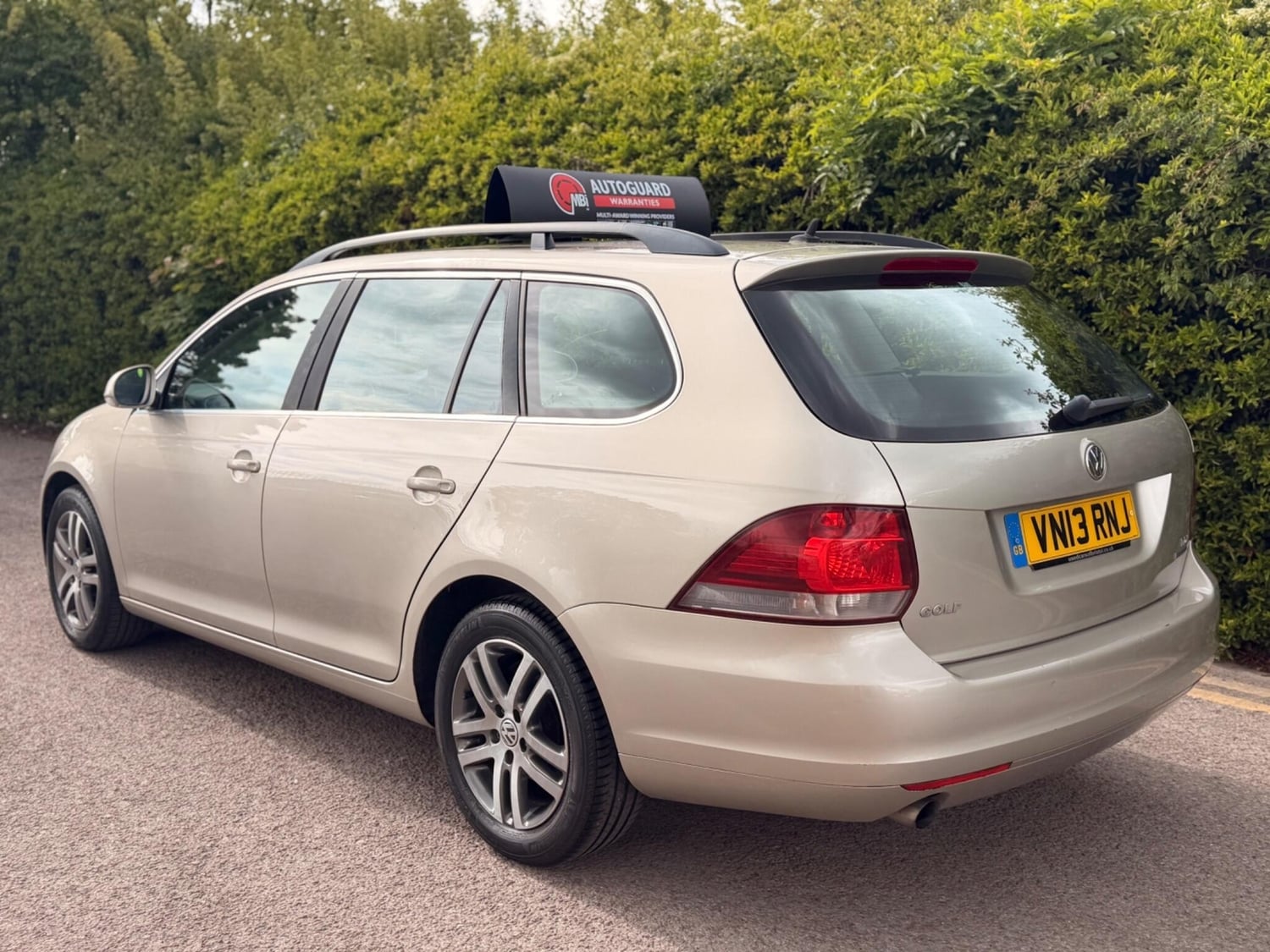 Volkswagen Golf 2013 - Cars in Swindon