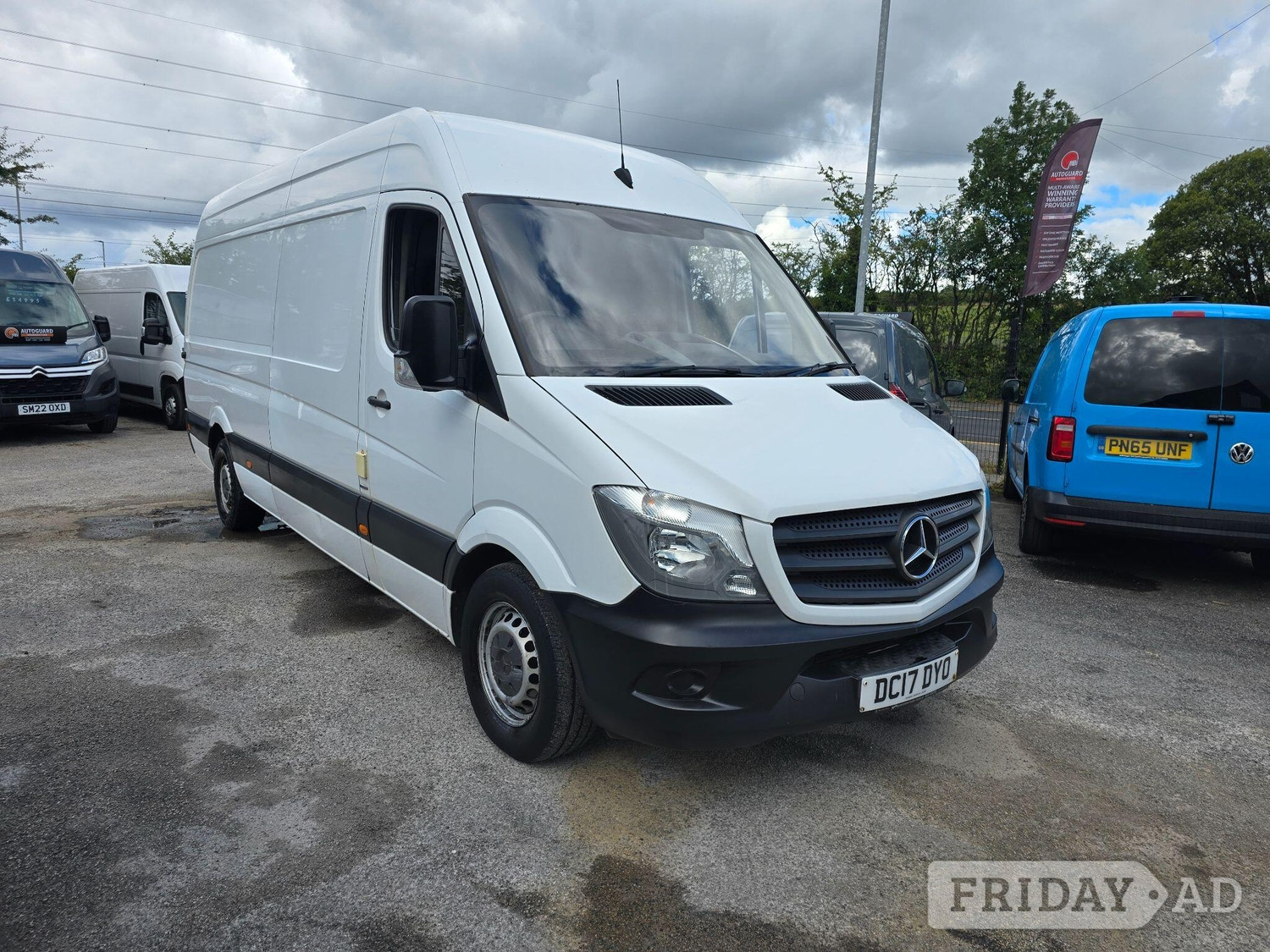 [ berth ]Mercedes-Benz Sprinter