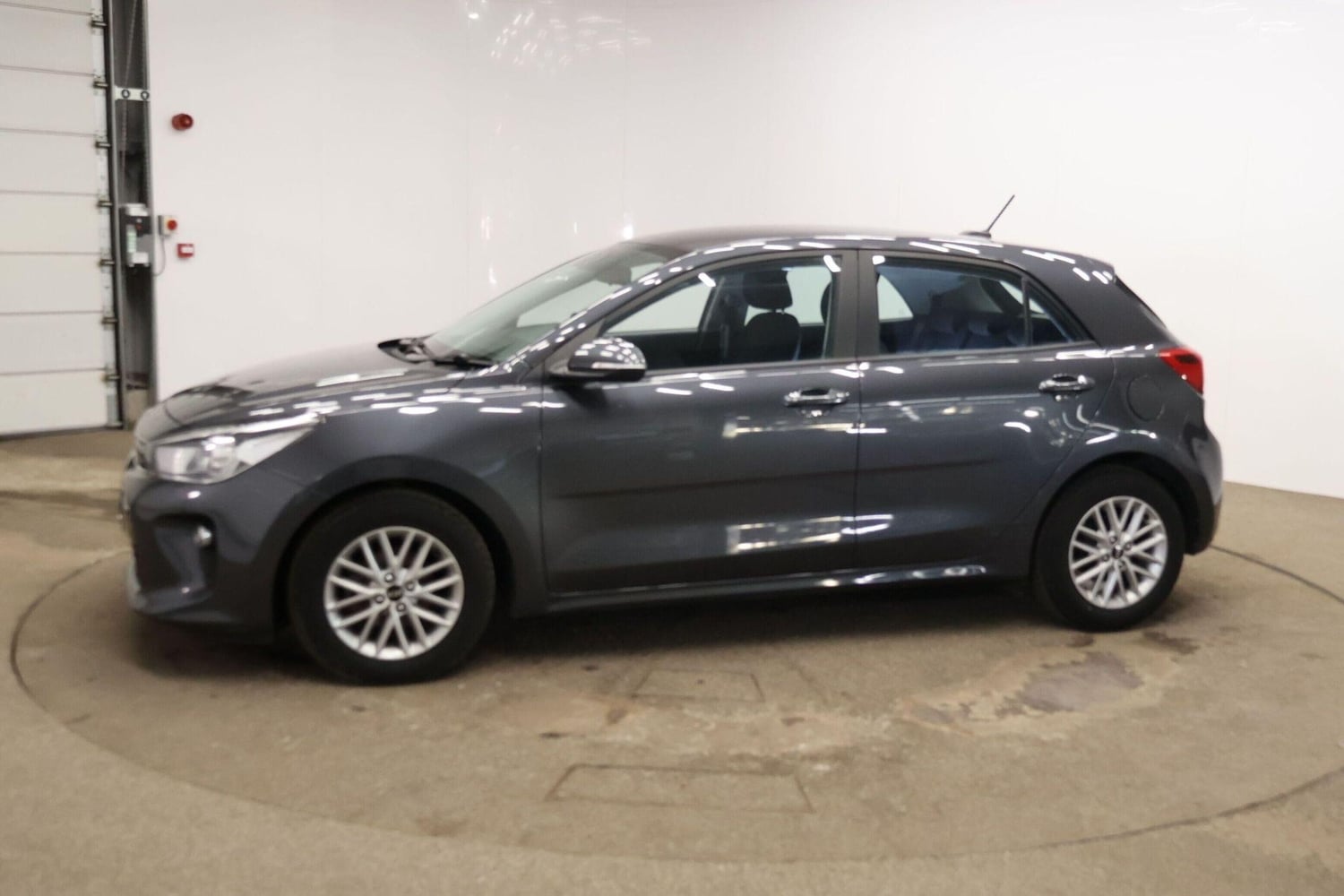 [ berth ]Kia Rio