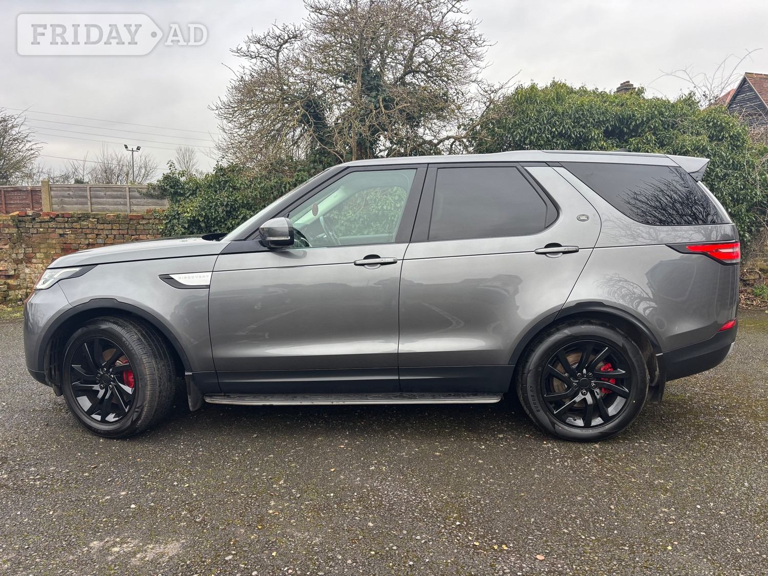 Land Rover Discovery 2017 - Cars