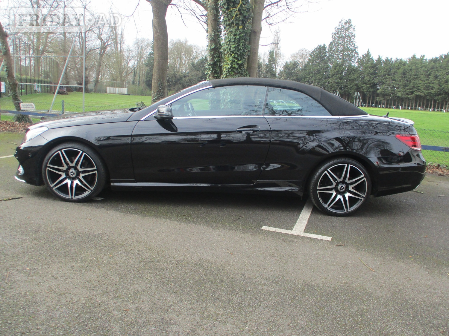 [ berth ]Mercedes-Benz E Class
