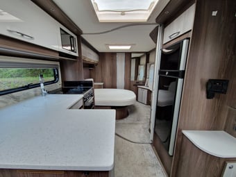 Coachman Lusso 2021