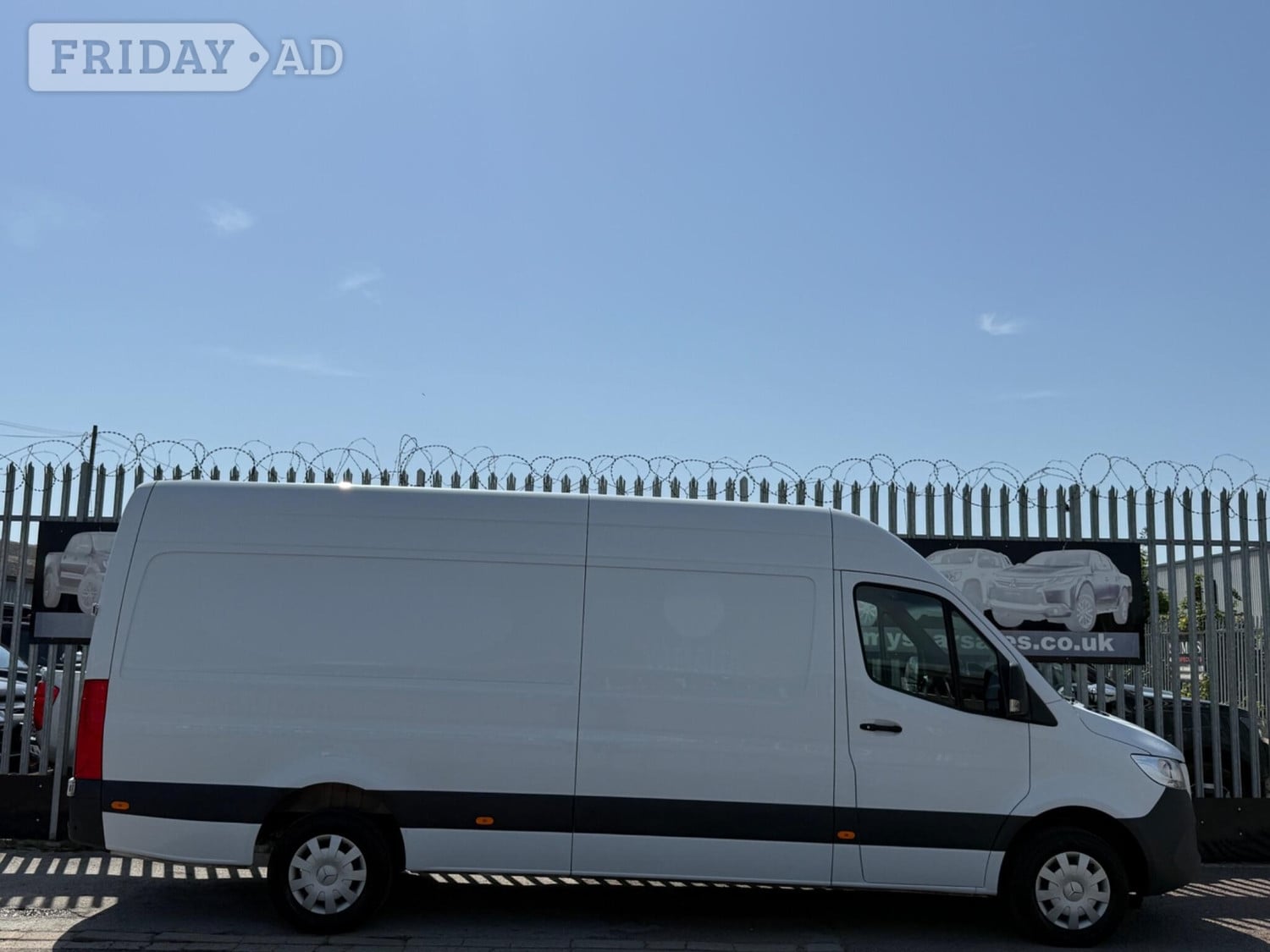 [ berth ]Mercedes-Benz Sprinter