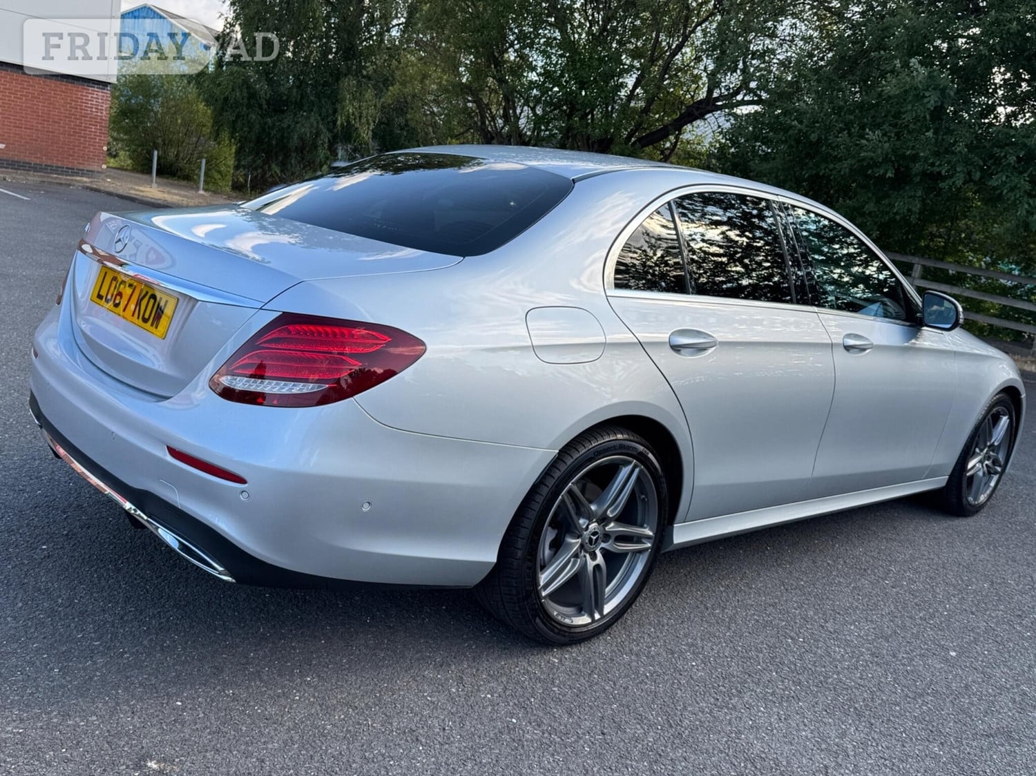 Mercedes-Benz E Class 2017 - Cars