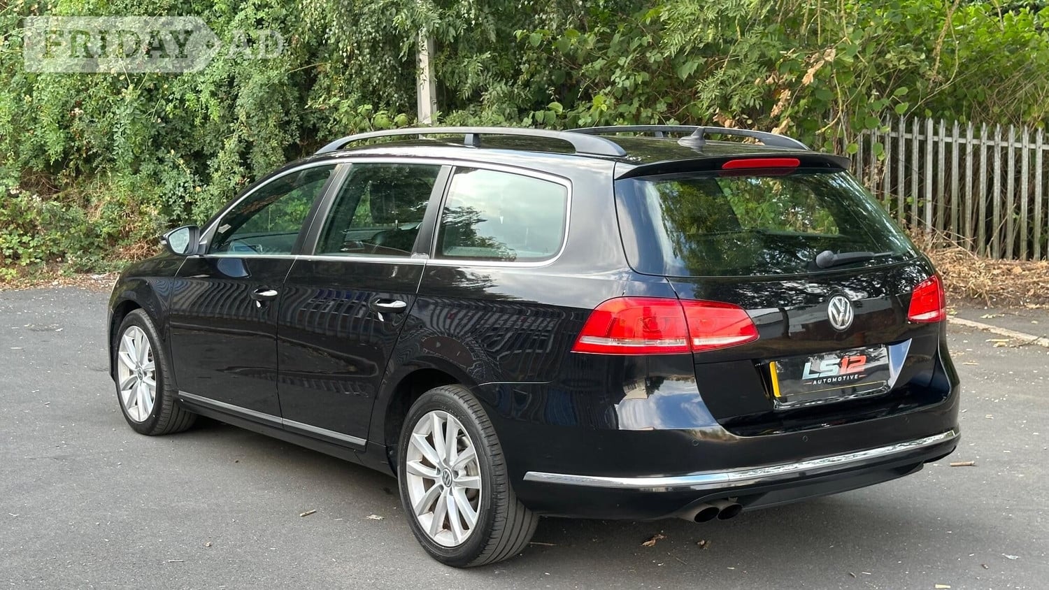 Volkswagen Passat 2014 - Cars in Leeds