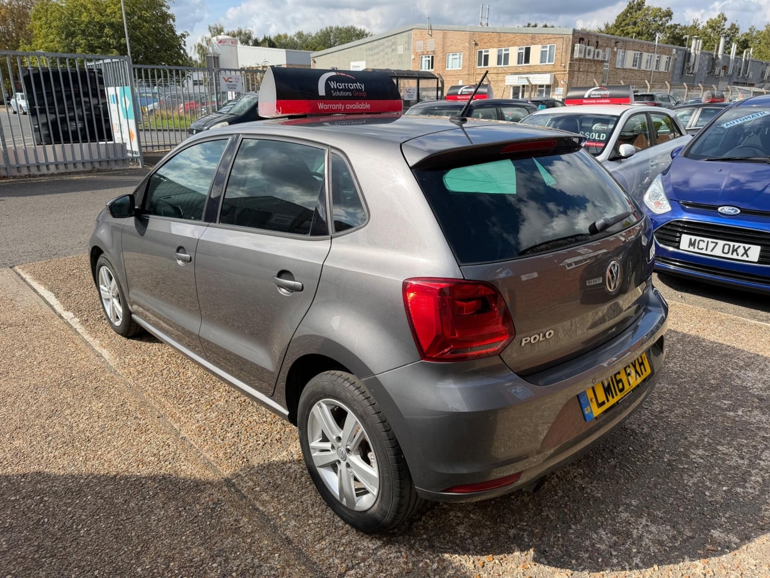 Volkswagen Polo 2016 - Cars
