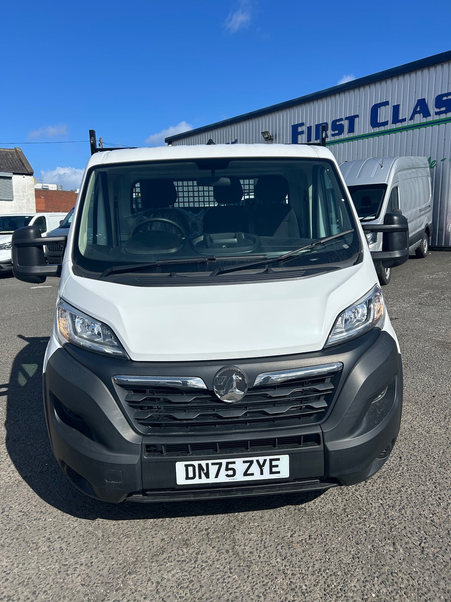 [ berth ]Vauxhall Movano