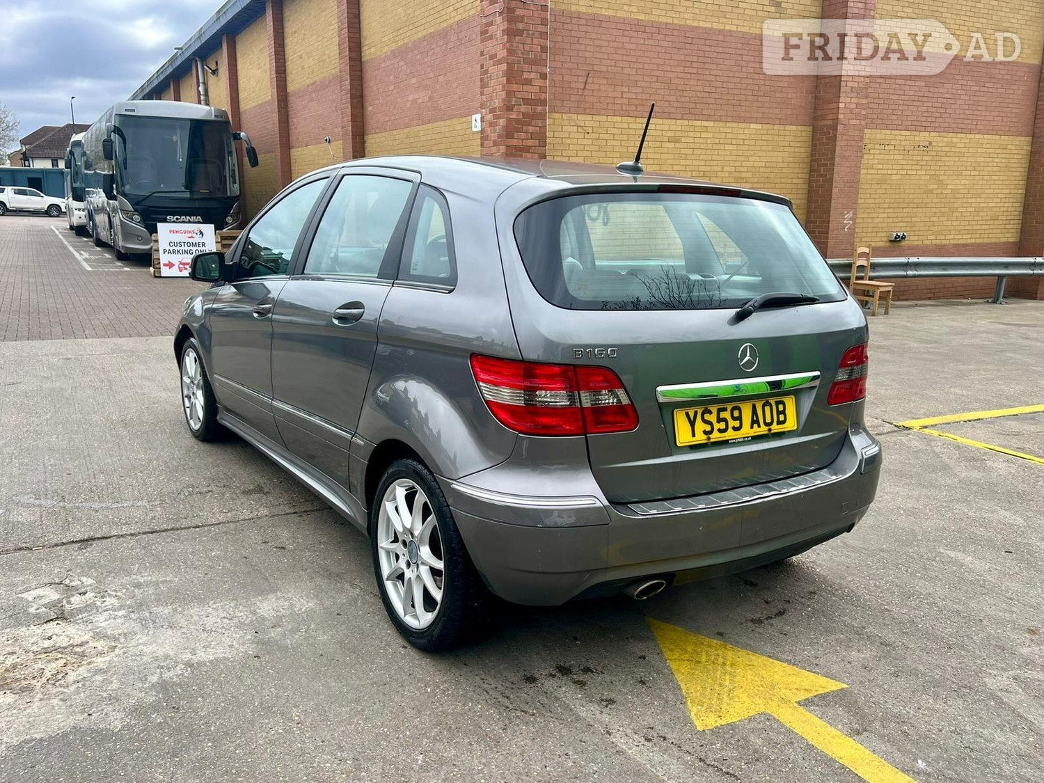 [ berth ]Mercedes-Benz B Class