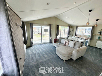 LOVELY PRE-LOVED 3 BED LODGE FOR SALE AT NEW BEACH HOLIDAY PARK