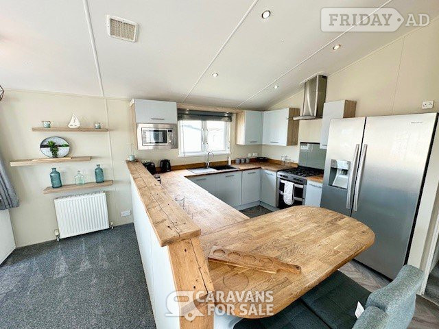 LOVELY PRE-LOVED 3 BED LODGE FOR SALE AT NEW BEACH HOLIDAY PARK