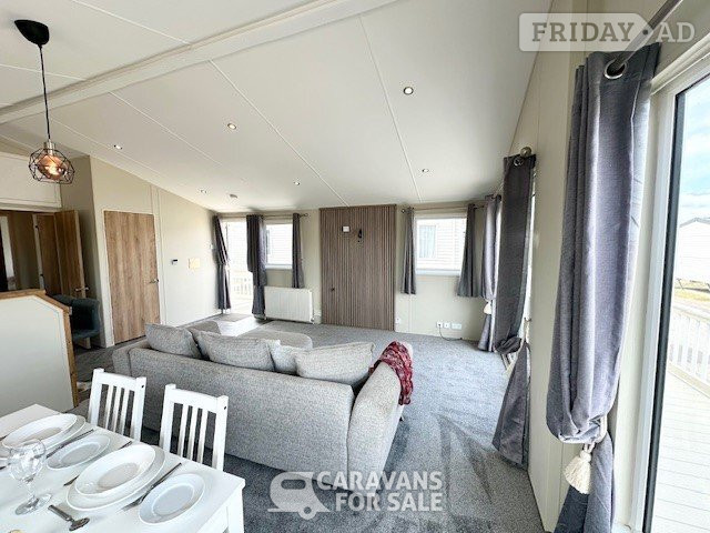 Dymchurch LOVELY PRE-LOVED 3 BED LODGE FOR SALE AT NEW BEACH HOLIDAY PARK