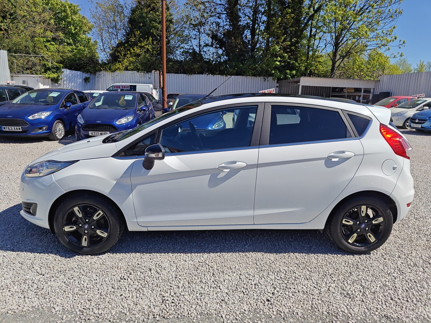 Ford Fiesta 2017 - Cars