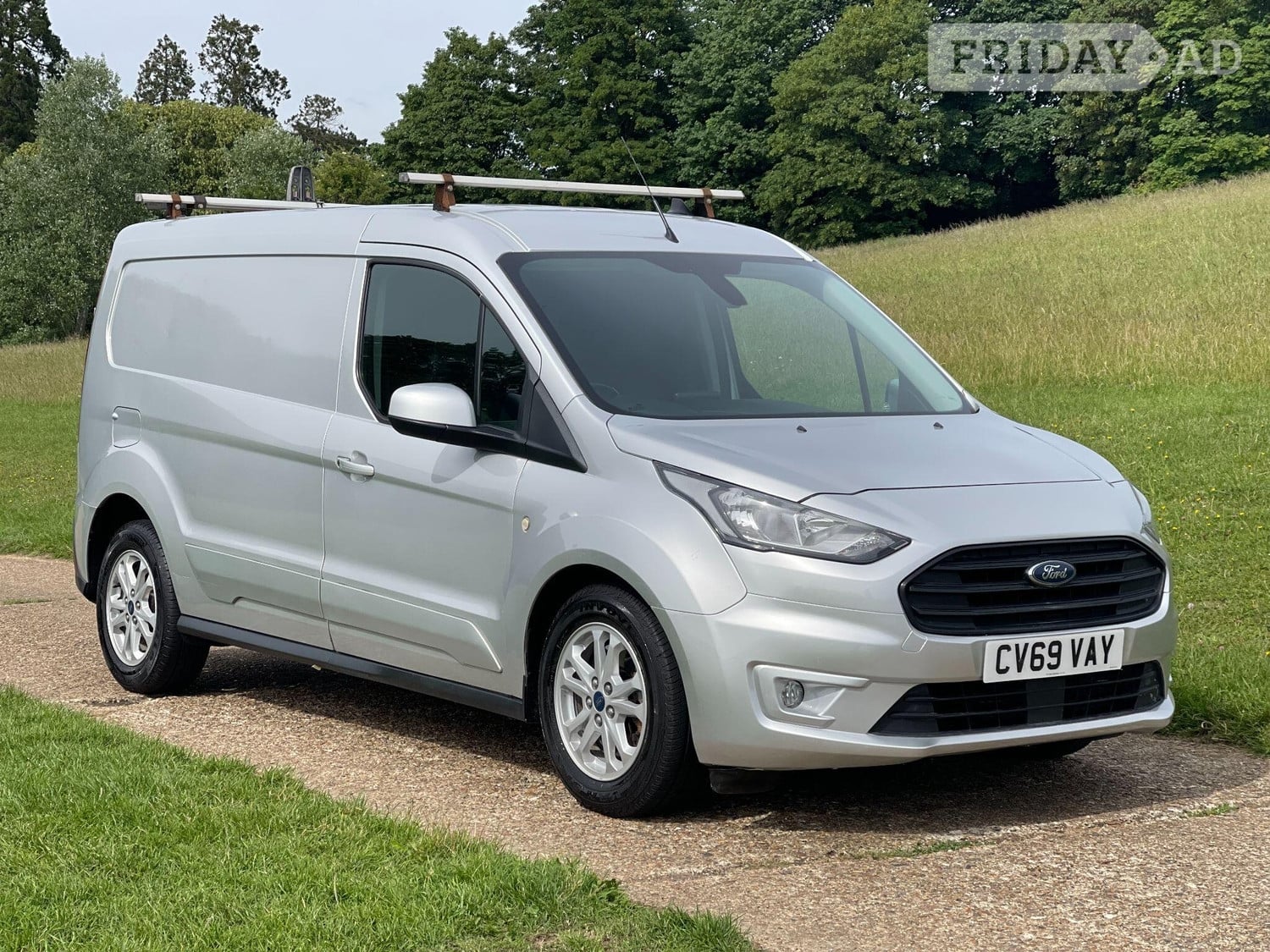 [ berth ]Ford Transit Connect