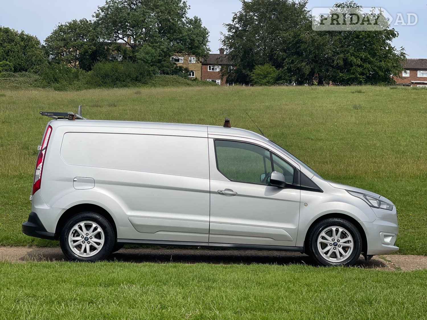 Ford Transit Connect 2019 - Vans & Commercial Vehicles in Hemel Hempstead