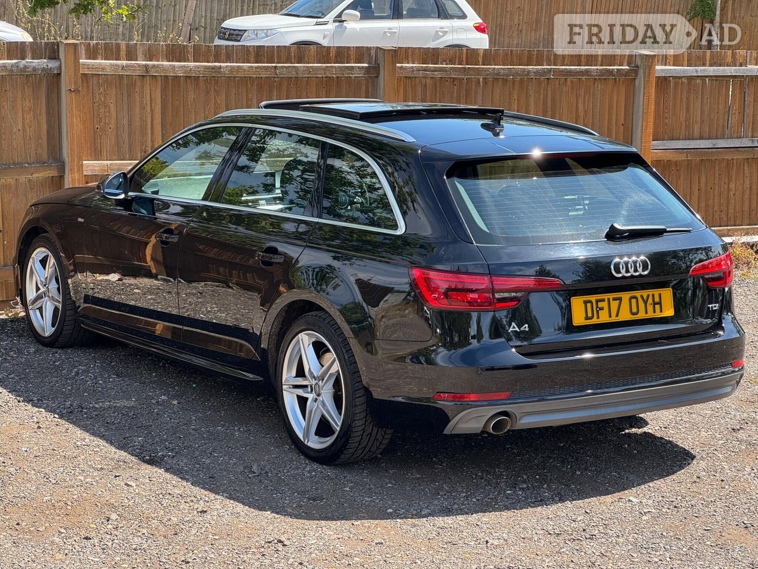 Audi A4 Avant 2017 - Cars in St. Albans