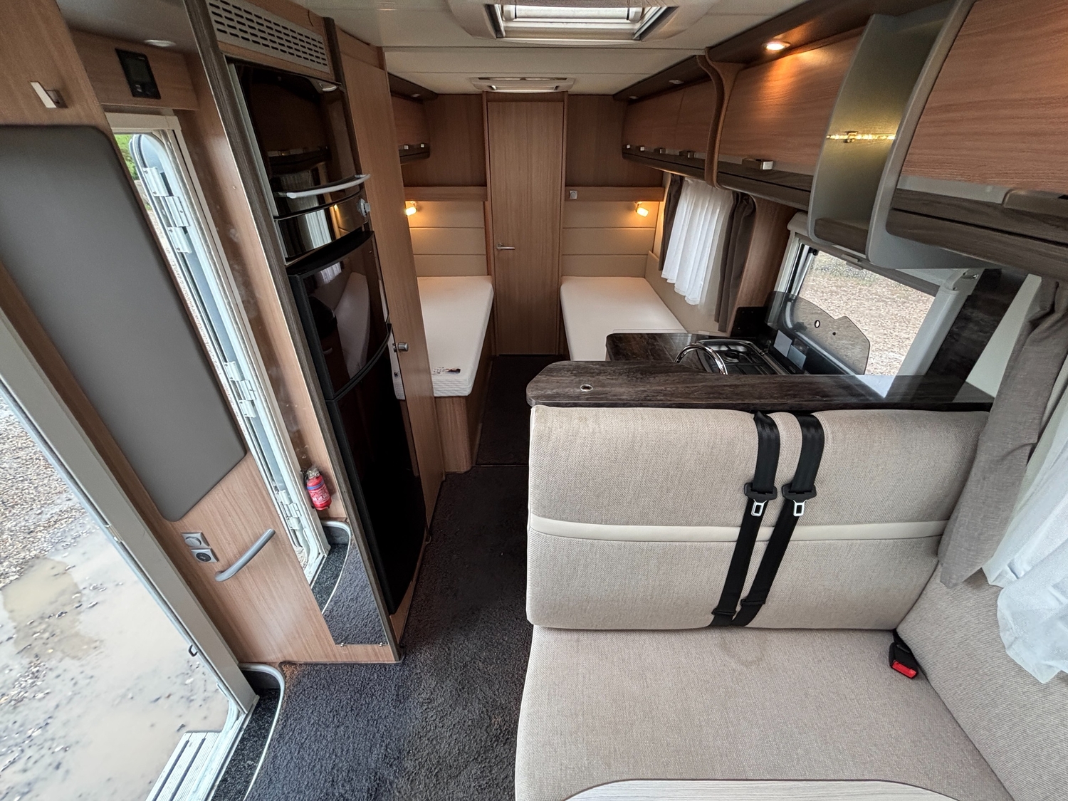 Knaus Sky TI 2016 - Motorhomes & Caravans