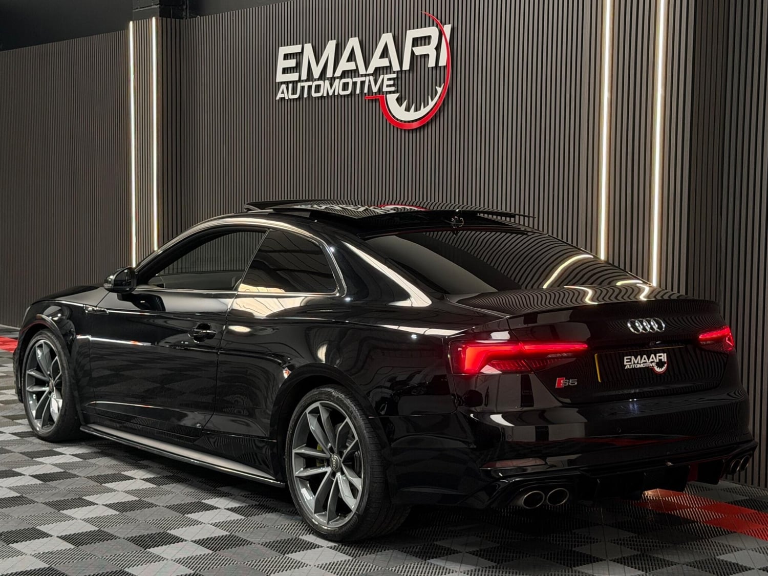 Audi S5 2018 - Cars in Lambeth