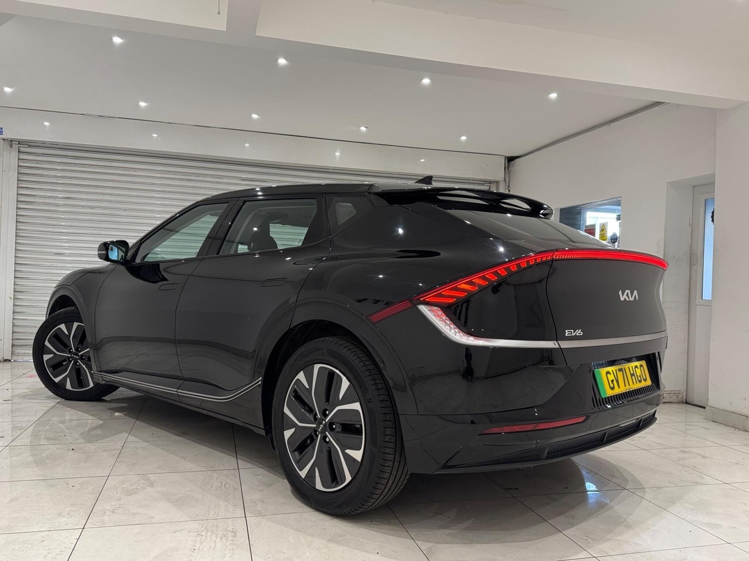 Kia EV6 2022 - Cars