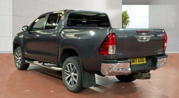 Toyota Hilux 2017 - Vans & Commercial Vehicles
