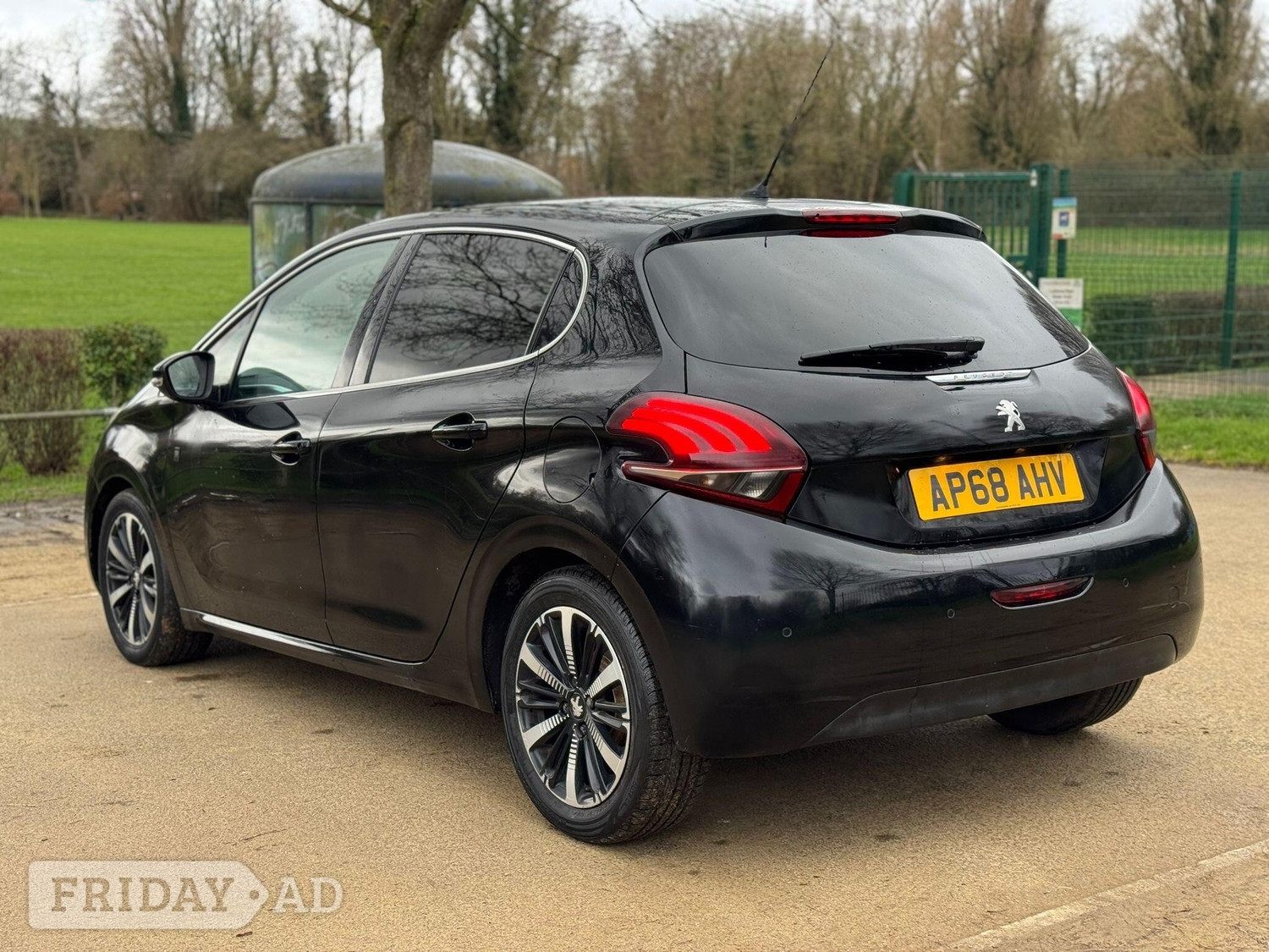 Peugeot 208 2018 - Cars