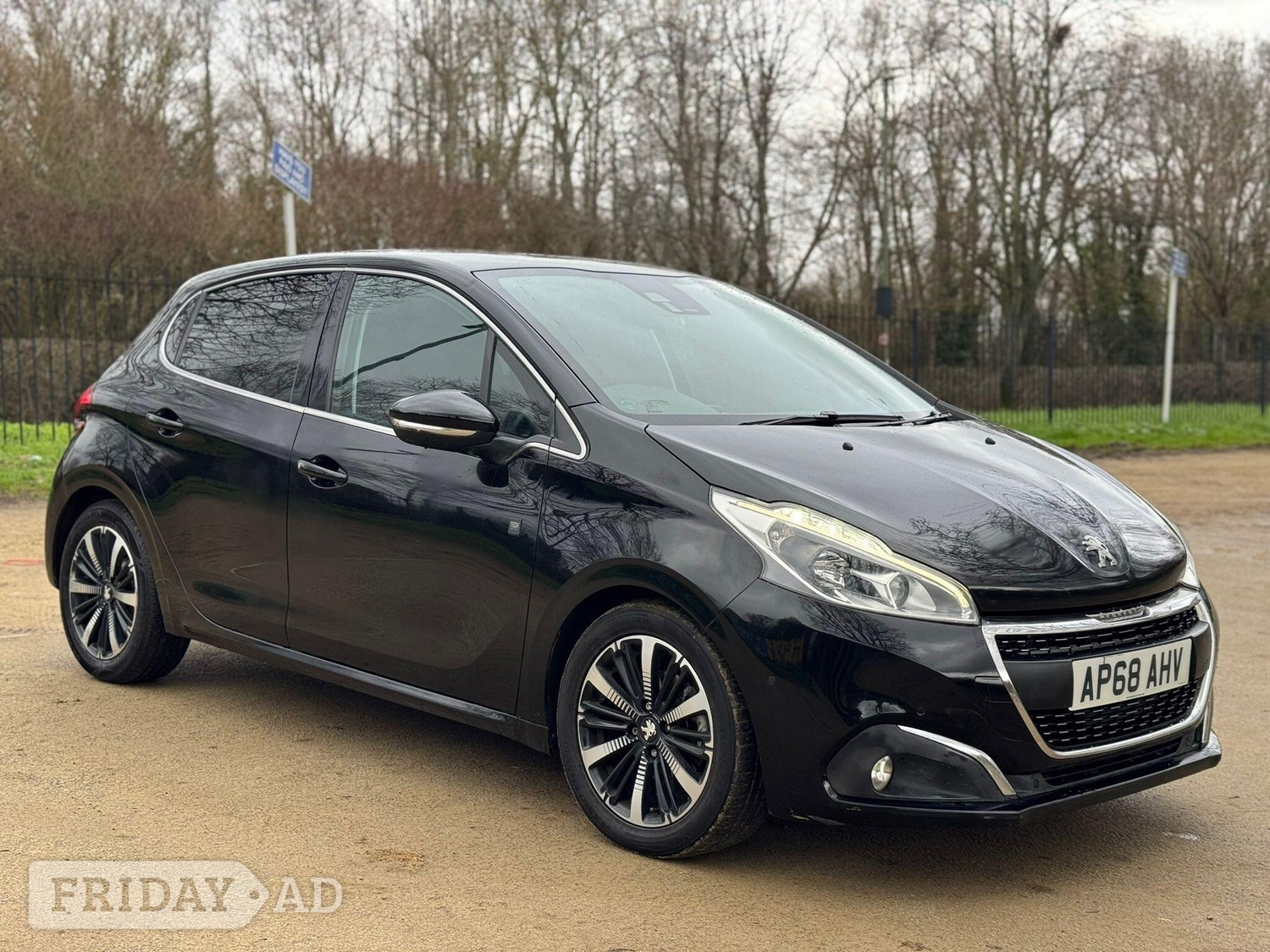 Peugeot 208 2018 in Hillingdon