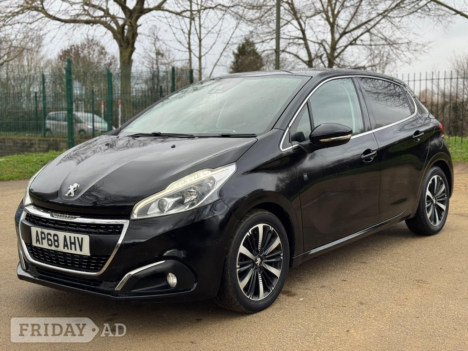 Peugeot 208 Hillingdon
