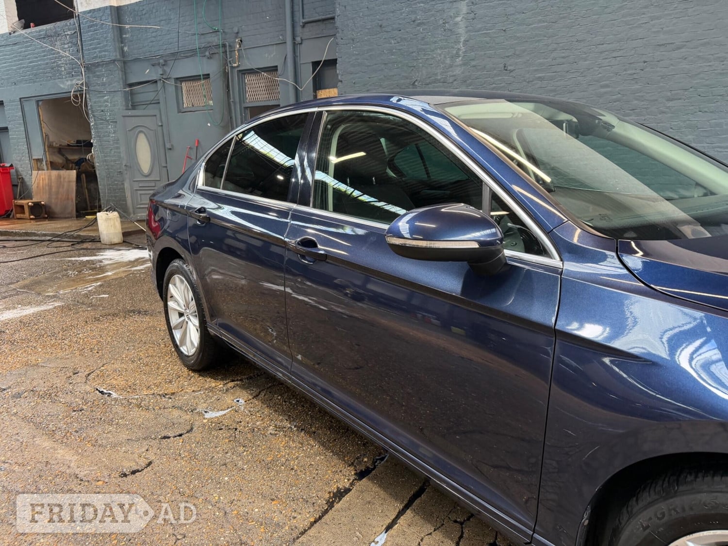 Volkswagen Passat 2015 - Cars