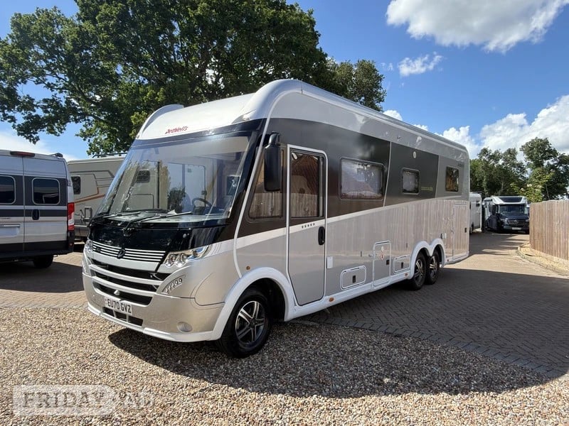 [4 berth ]Dethleffs GLOBETROTTER XLI 7850-2 DBM PREMIUM