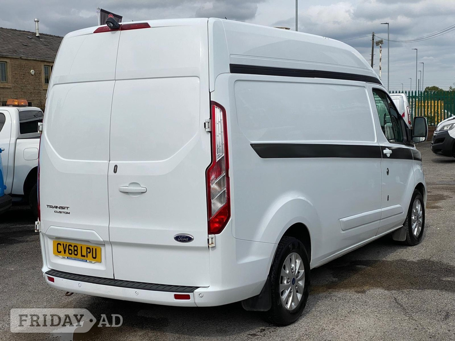 Ford Transit Custom 2018 - Vans & Commercial Vehicles in Manchester