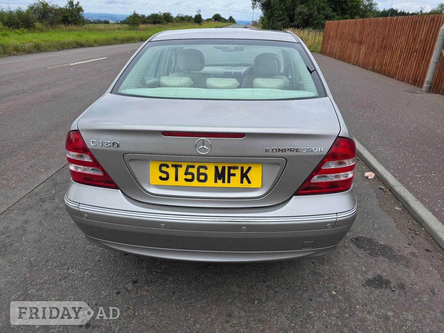[ berth ]Mercedes-Benz C Class