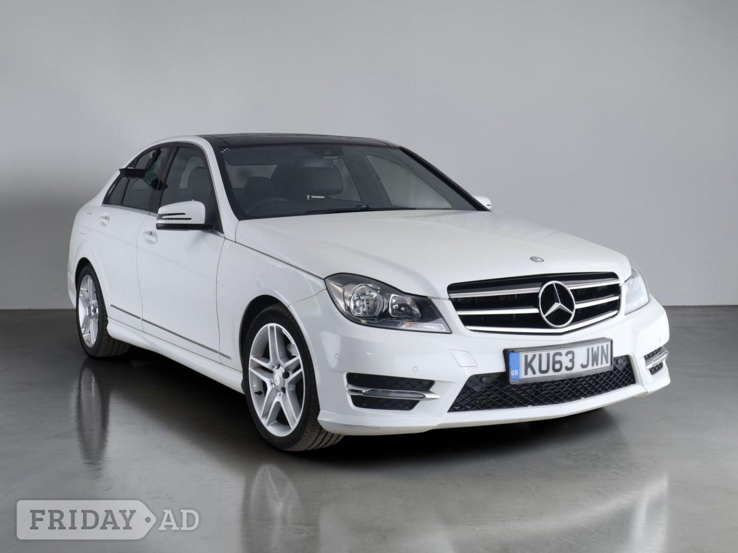 Mercedes-Benz C Class 2014 in Bolton