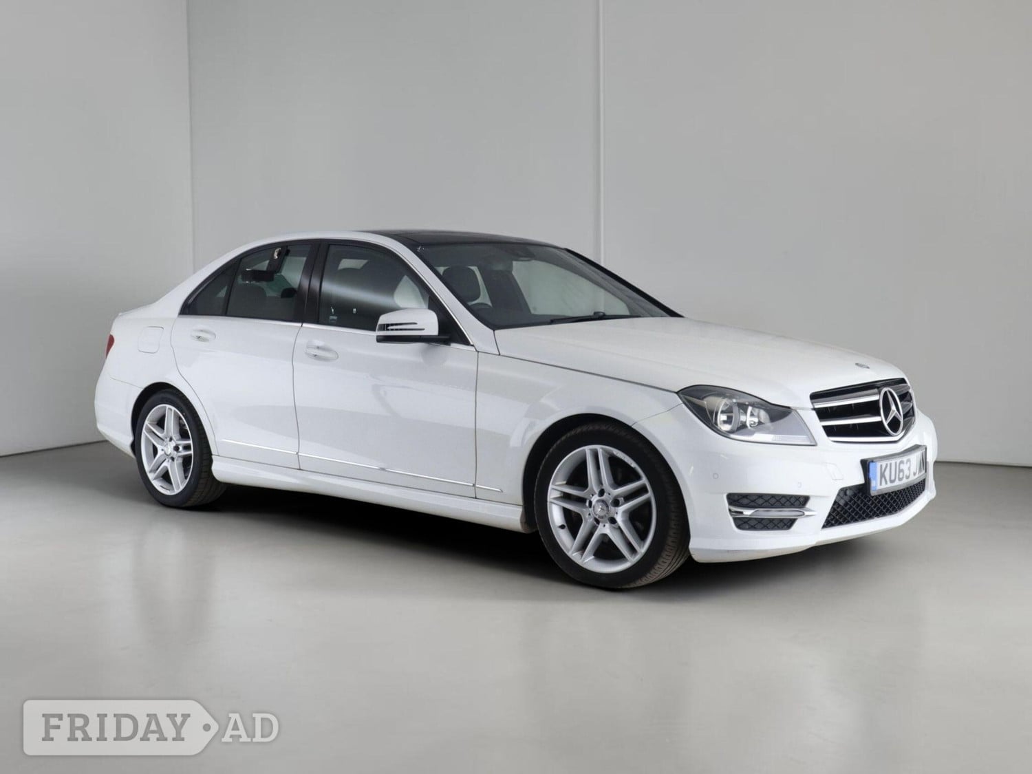 Mercedes-Benz C Class 2014 - Cars in Bolton