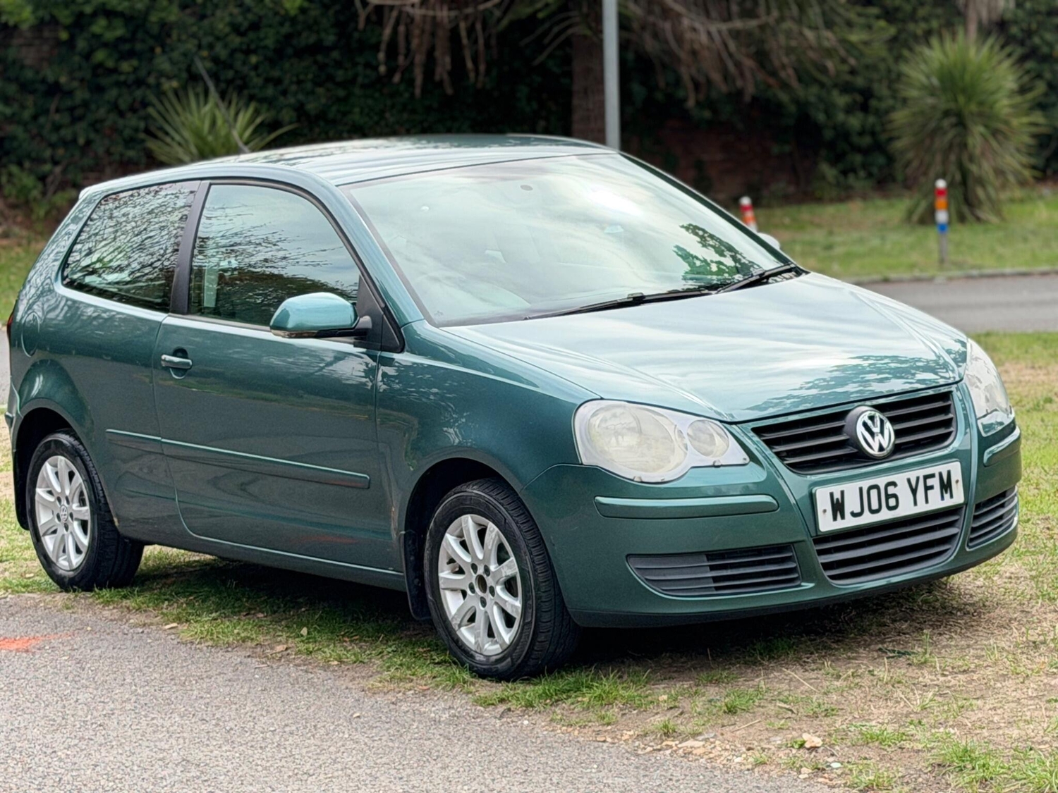 [ berth ]Volkswagen Polo