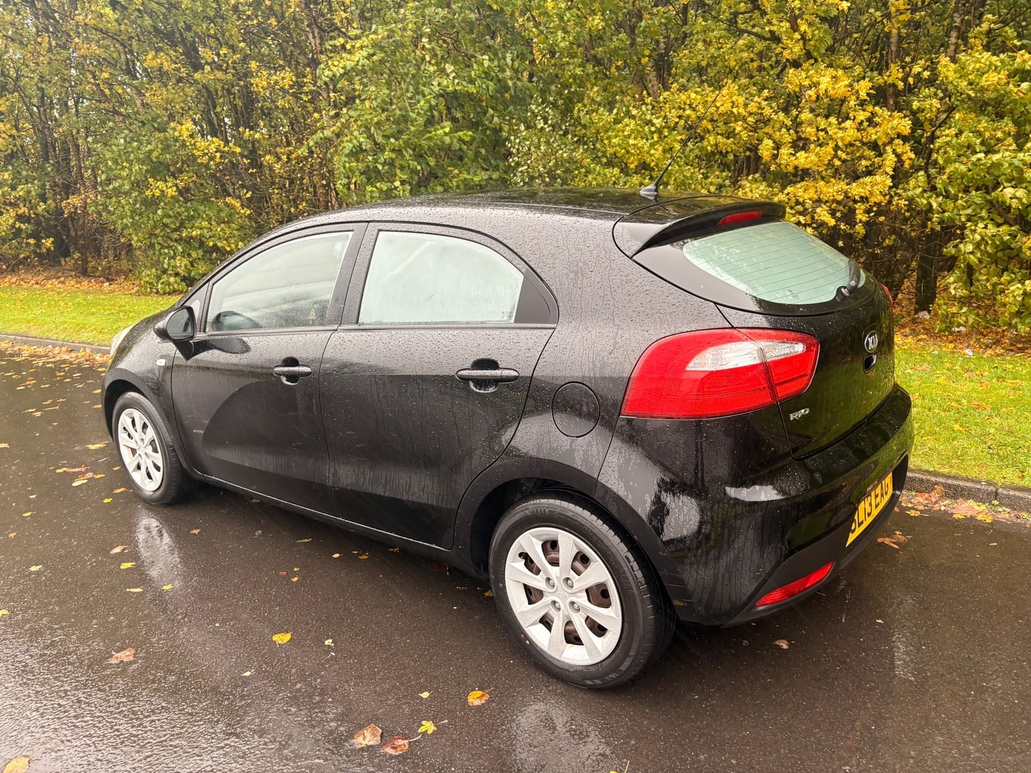 Kia Rio 2013 - Cars