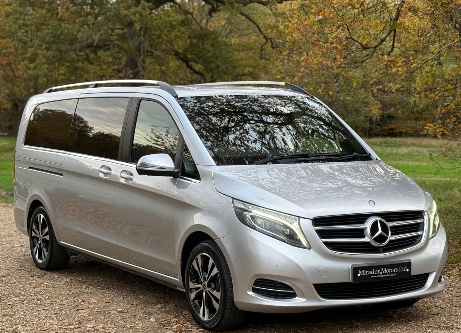 [ berth ]Mercedes-Benz V Class