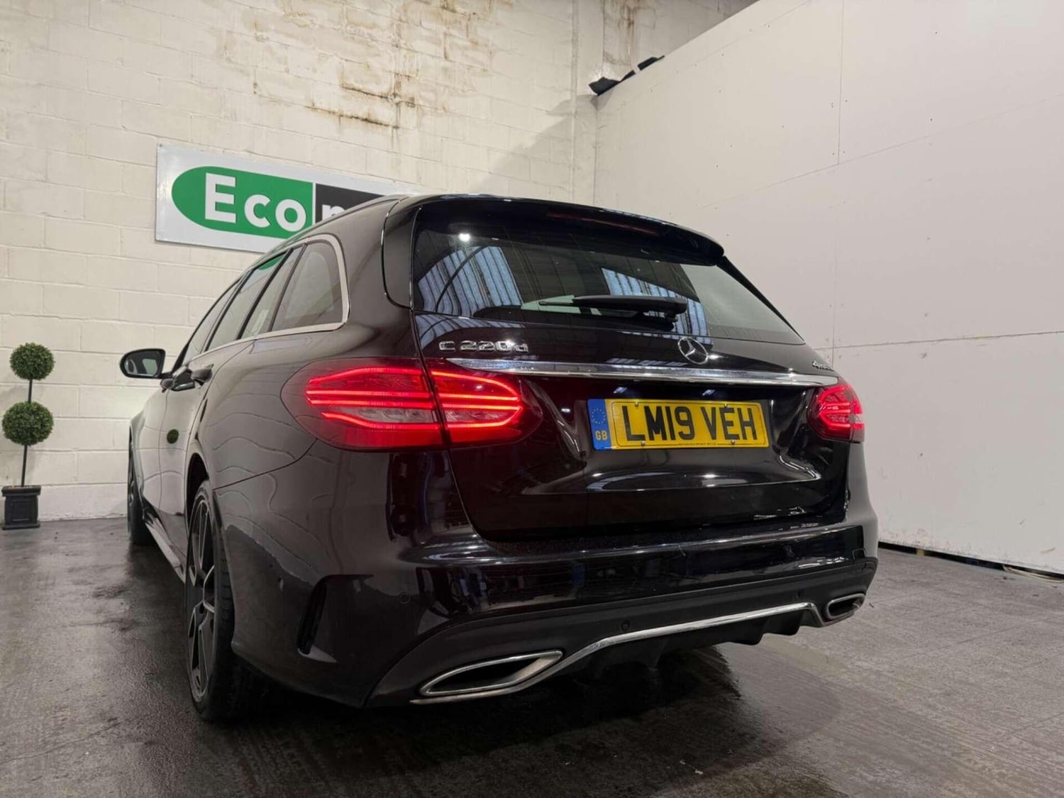 Mercedes-Benz C Class 2019 - Cars in Uxbridge